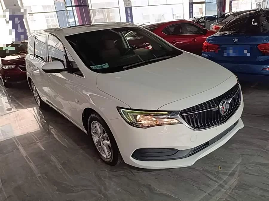 Buick GL6