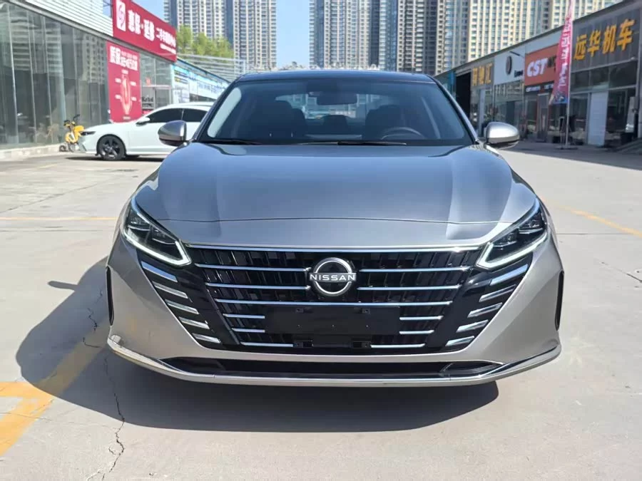Nissan Teana