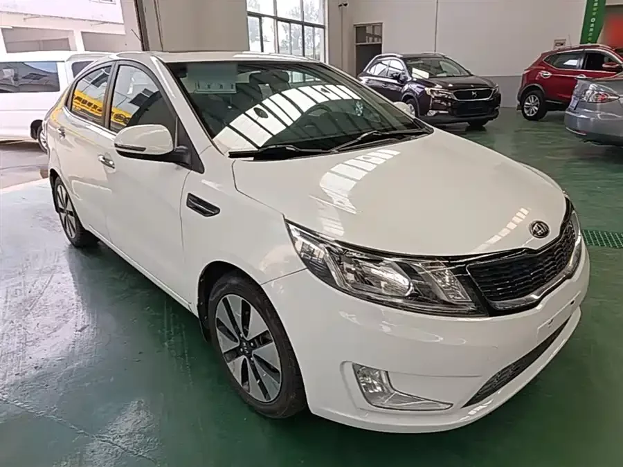 Kia K2