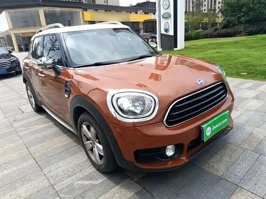 MINI COUNTRYMAN