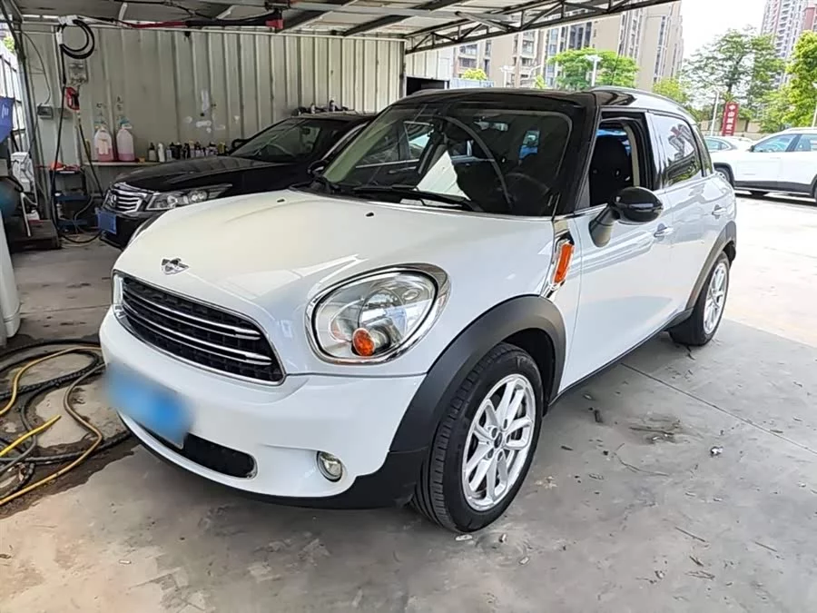 MINI COUNTRYMAN
