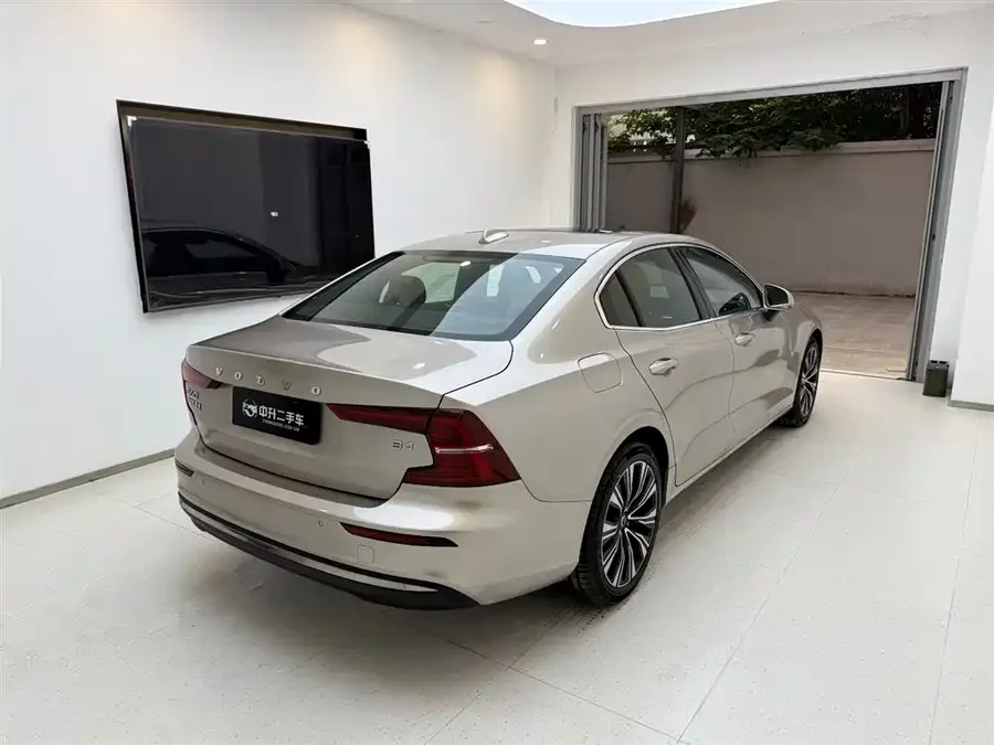 Volvo S60