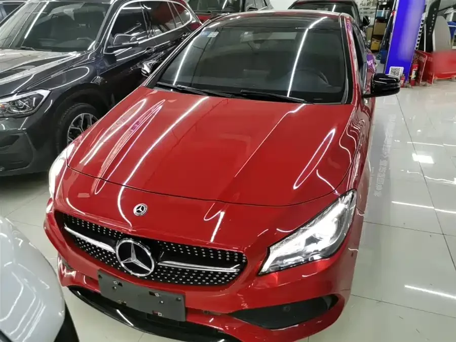 Mercedes-Benz CLA