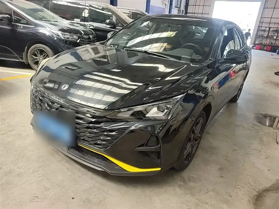 Dongfeng Yixuan