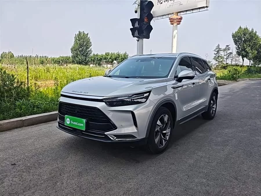 BAIC Beijing X7