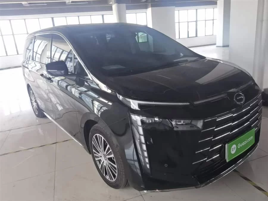 GAC Trumpchi E8 PHEV