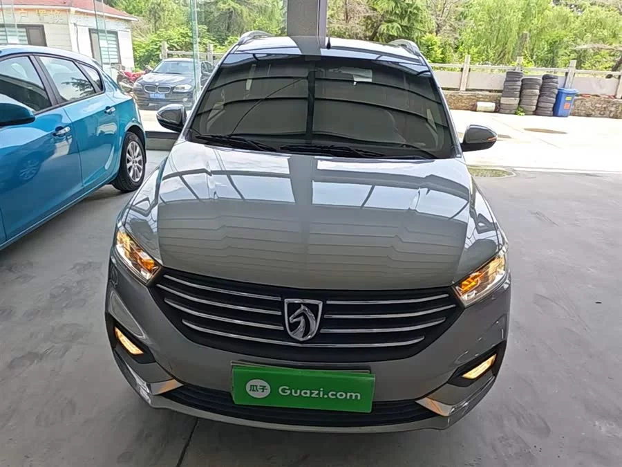 Baojun 360