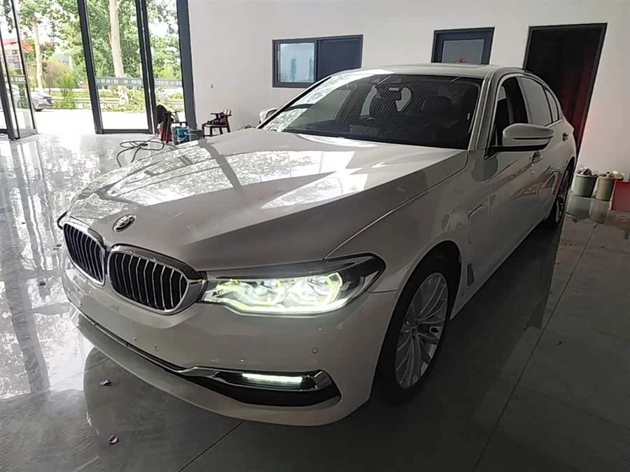 BMW 5 Series New Energy