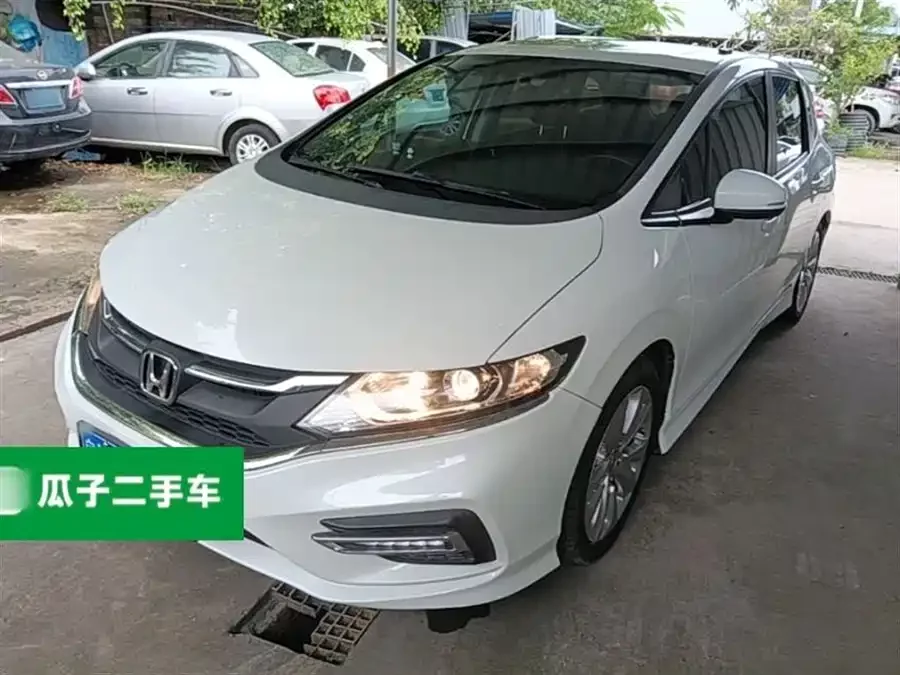 Honda Jade