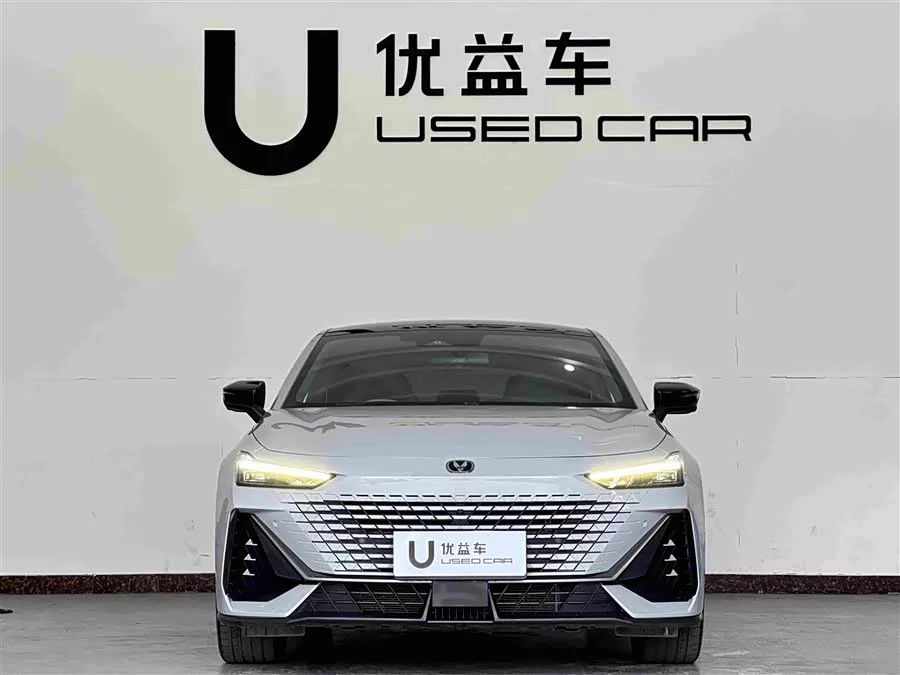 Changan UNI-V