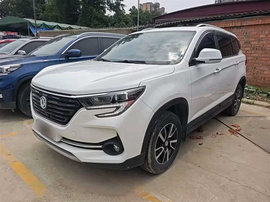 Dongfeng Fengxing T5