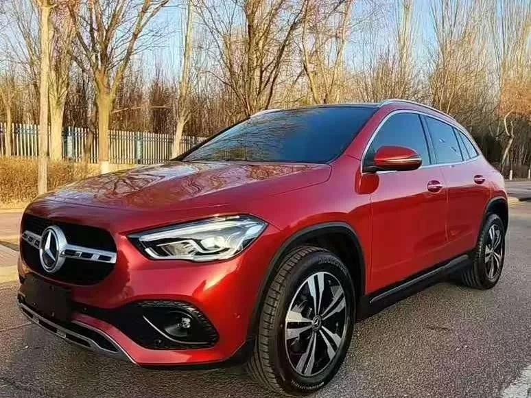 Mercedes Benz GLA