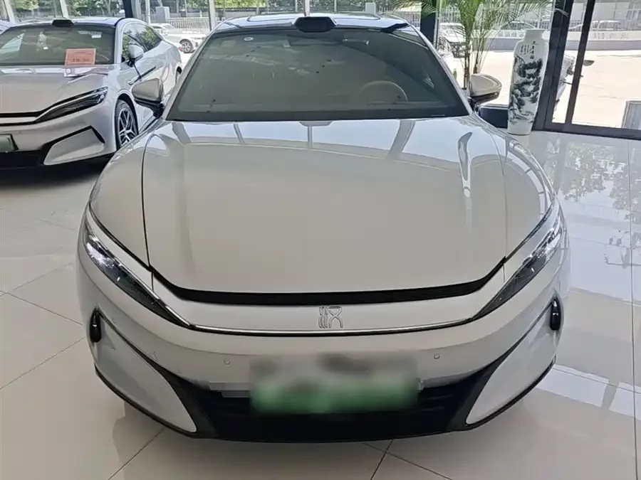 BYD Han L