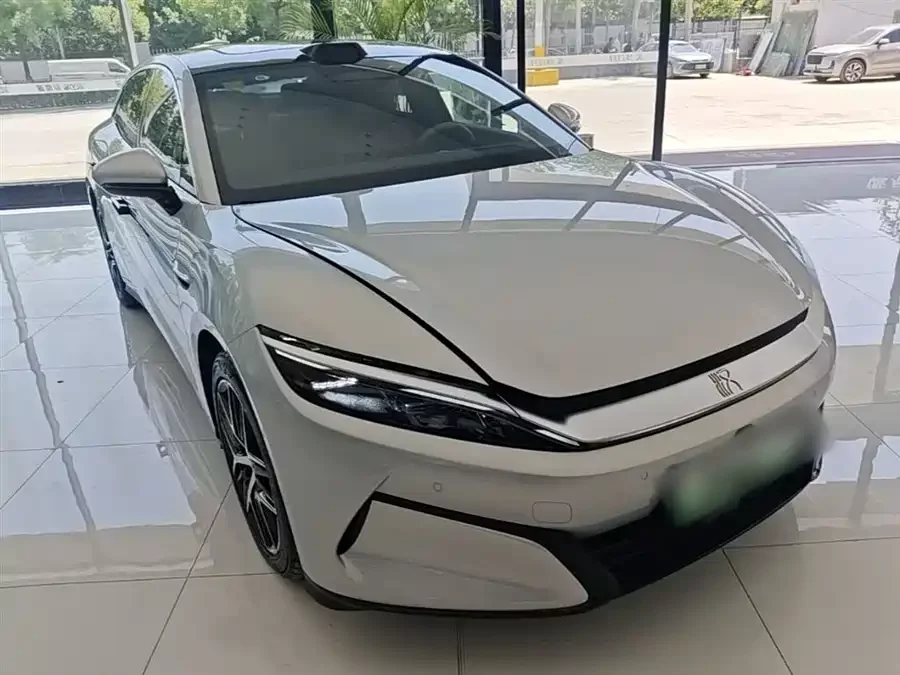 BYD Han L
