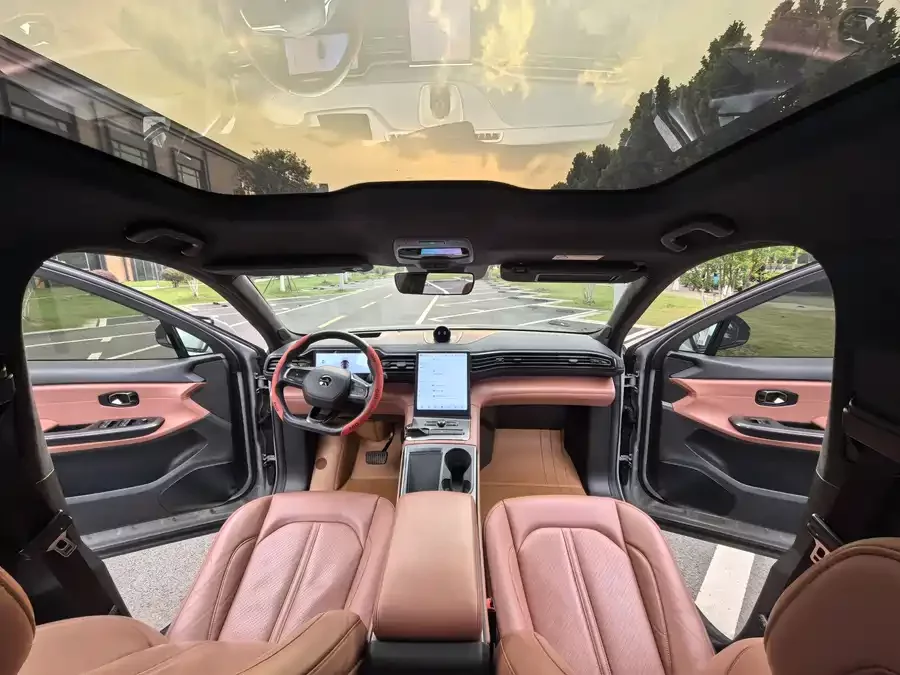 NIO EC6