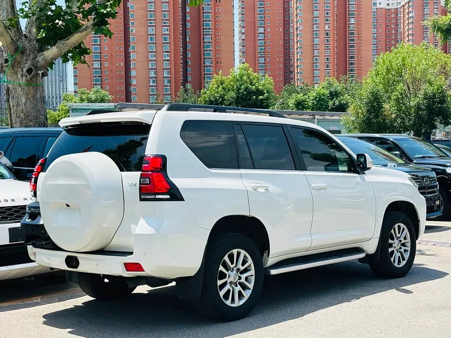 Toyota Prado