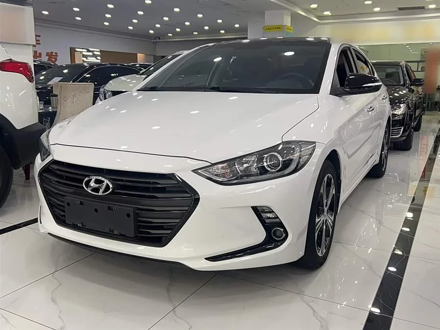 Hyundai elantra