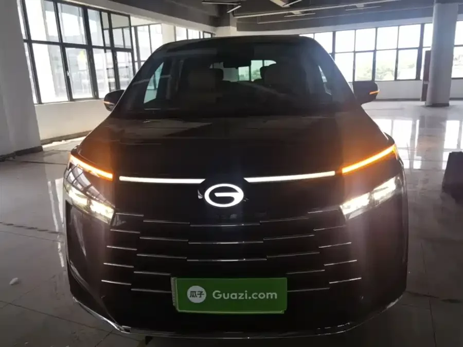 GAC Trumpchi E8 PHEV