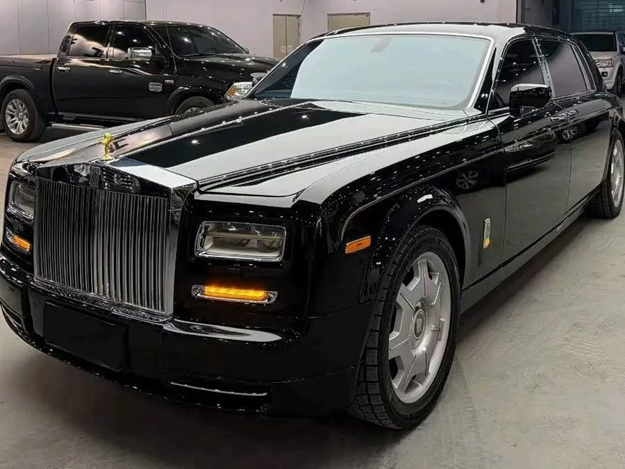 Rolls-Royce Phantom