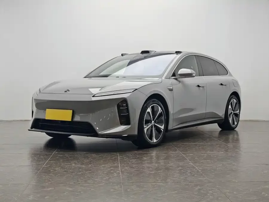 NIO ET5T
