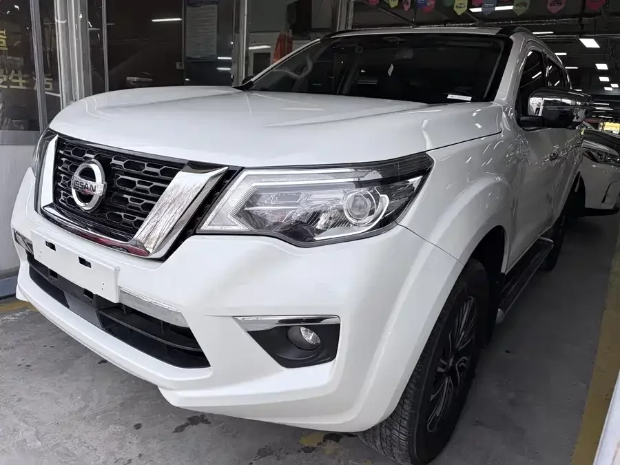 Nissan Terra