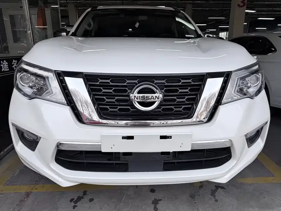 Nissan Terra