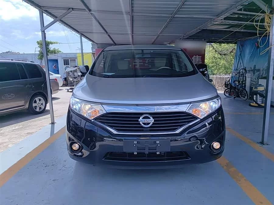 Nissan Quest