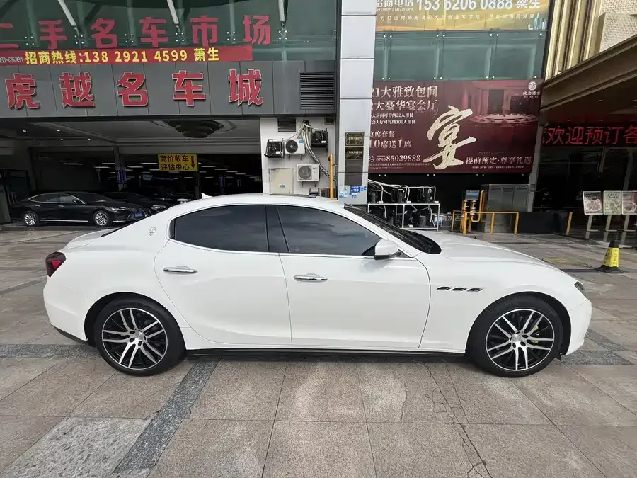 Maserati Ghibli