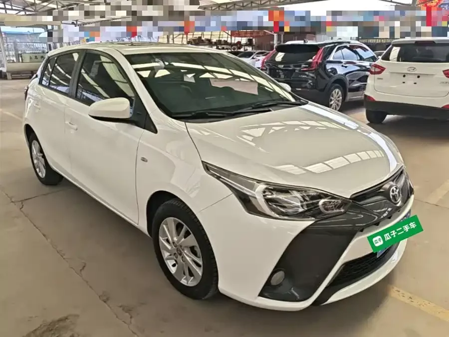 Toyota YARiS L