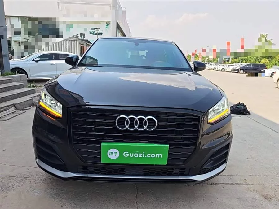 Audi Q2L