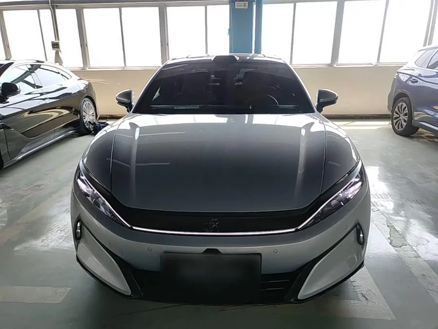 BYD Han L