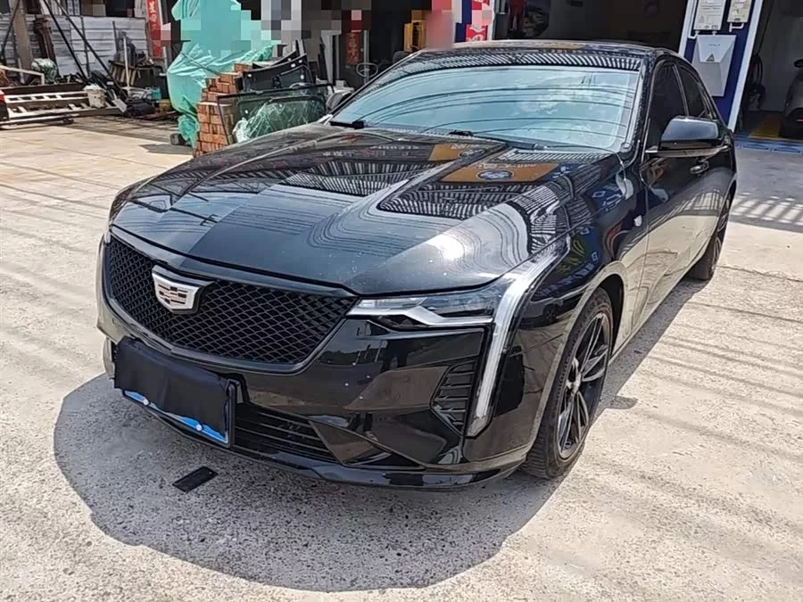 Cadillac CT4