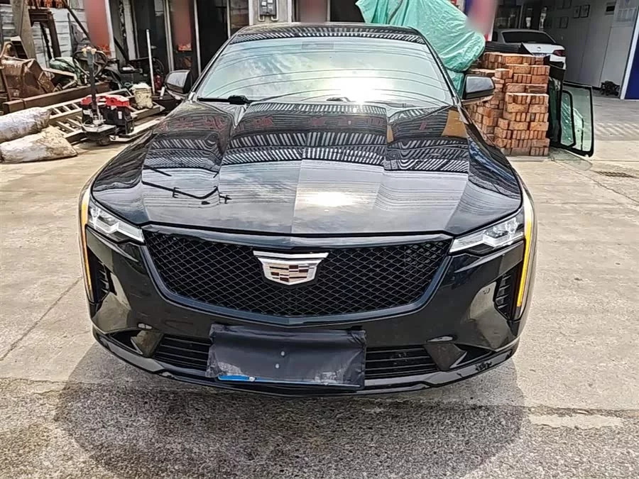 Cadillac CT4
