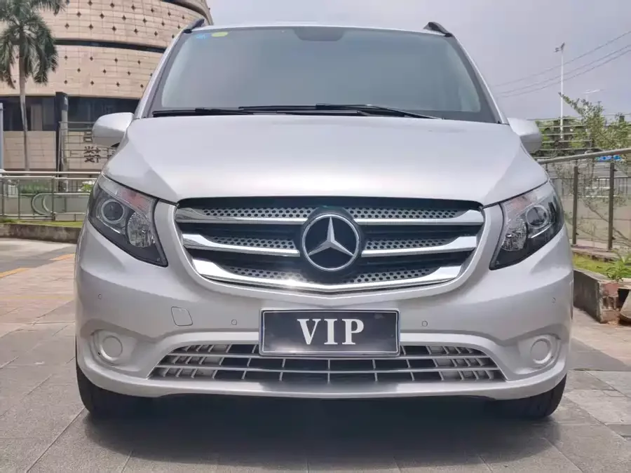 Mercedes Benz Vito
