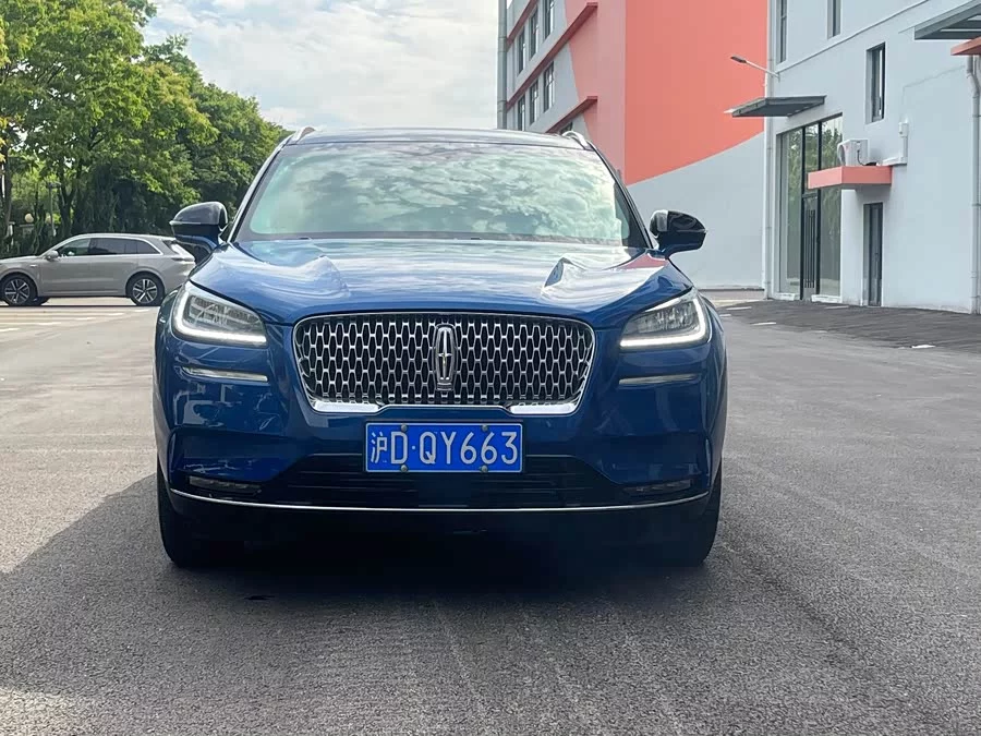 Lincoln Adventurer