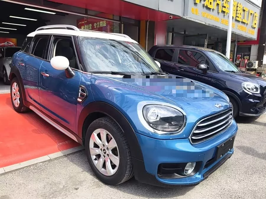MINI COUNTRYMAN
