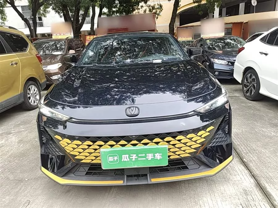 Changan UNI-V