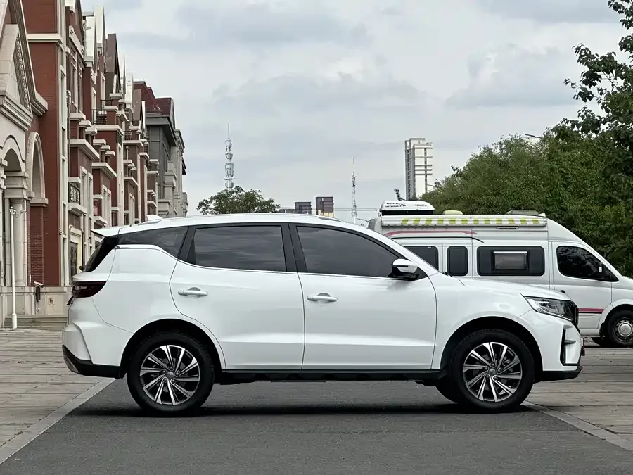Geely Vision X6