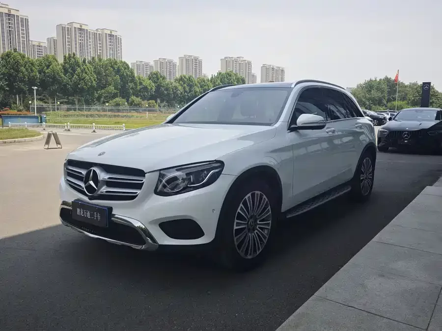 Mercedes Benz GLC