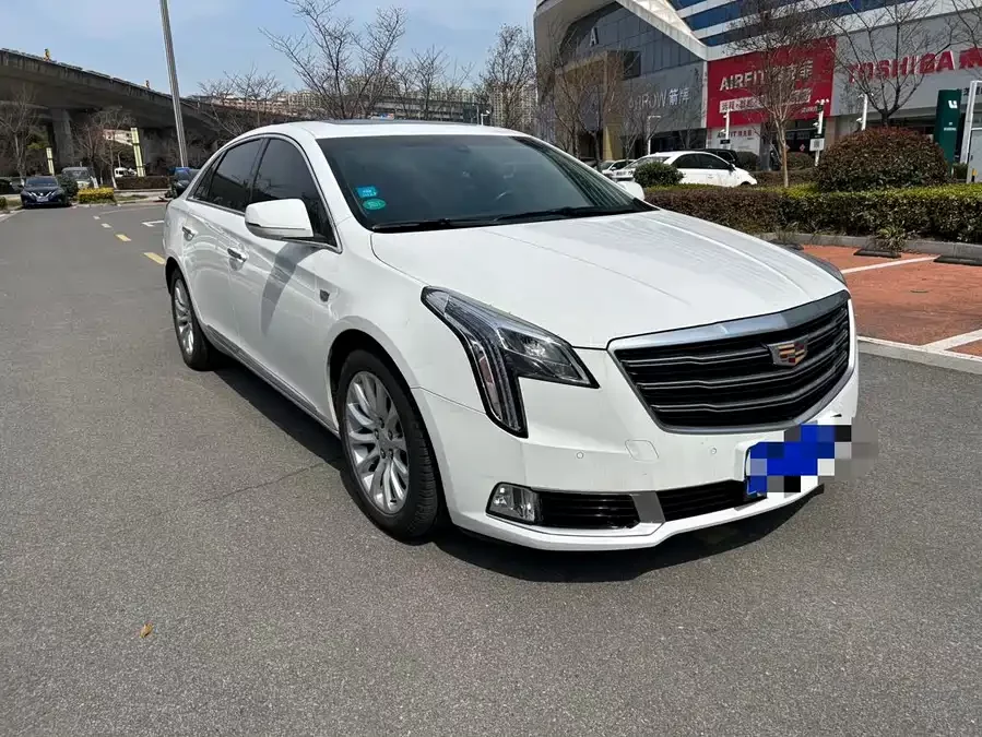 Cadillac XTS