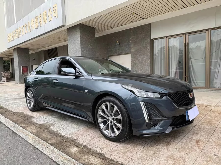 Cadillac CT5