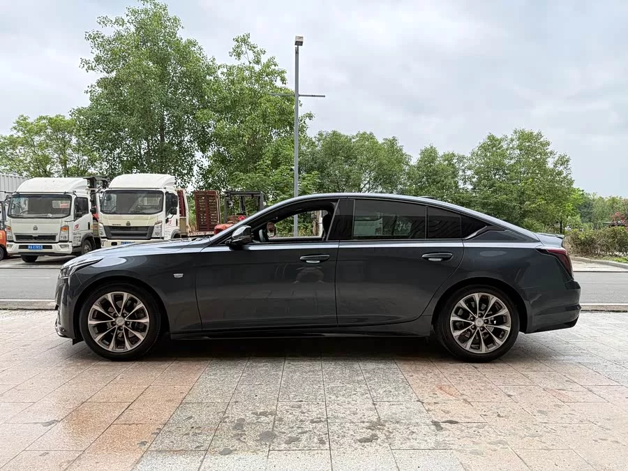 Cadillac CT5