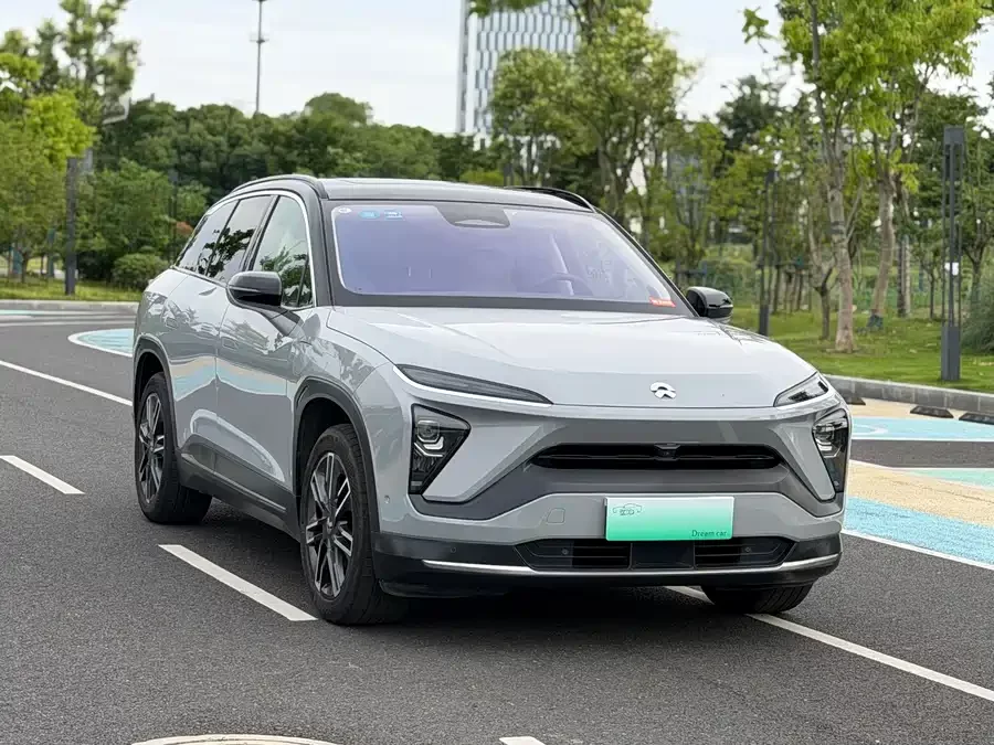 NIO ES6