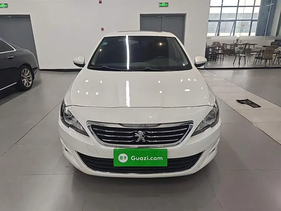 Peugeot 408