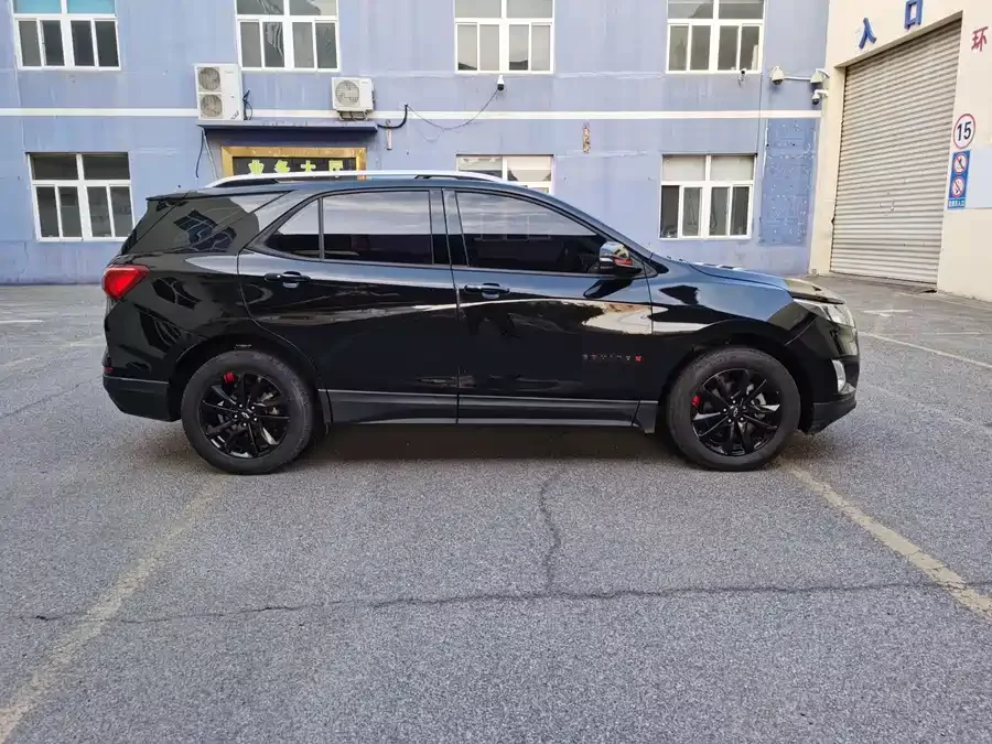 Chevrolet Explorer