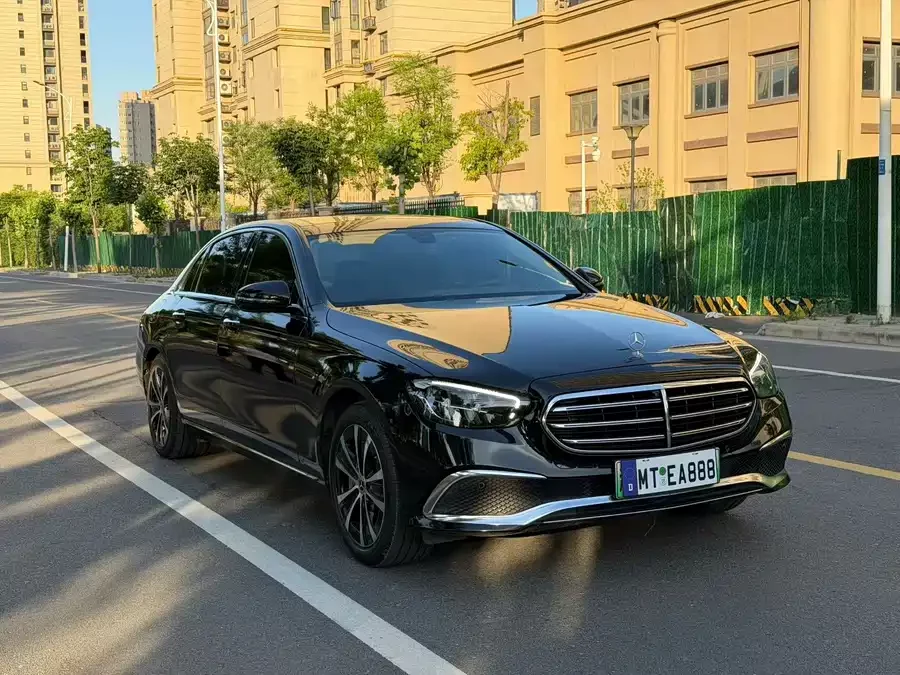 Mercedes Benz E-class new energy