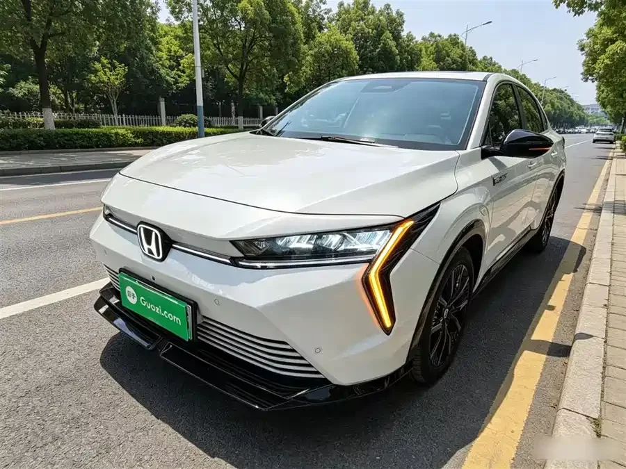 Honda hunting light e:NS2