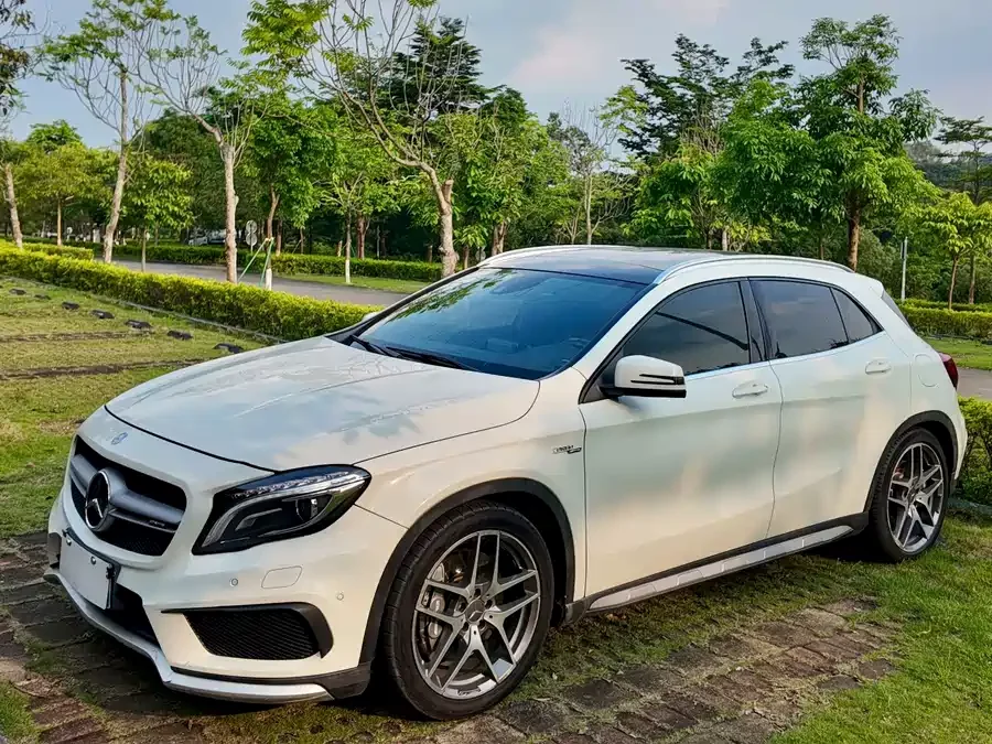 Mercedes Benz GLA AMG