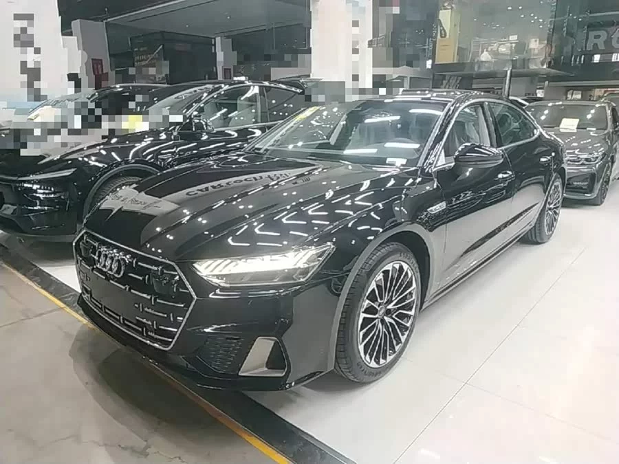 Audi A7L
