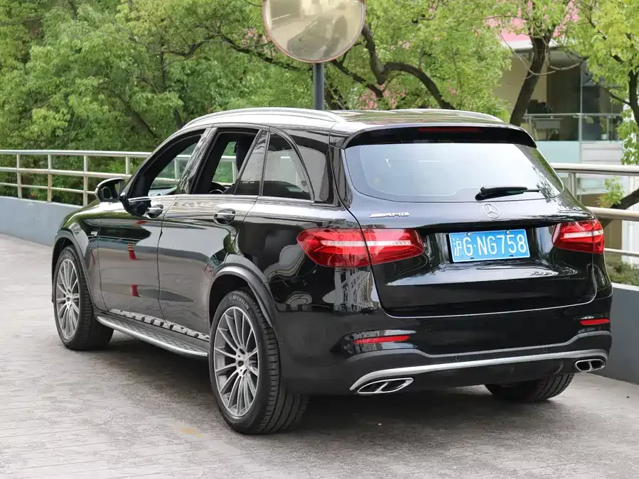 Mercedes Benz GLC AMG